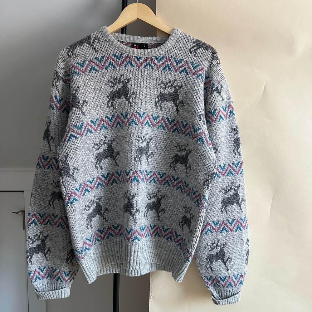 Vintage Reindeer Block Print Sweater (Sized M/L)
